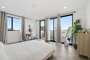 Photo - 3226 W Robinson Ln