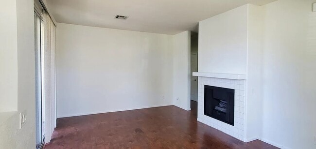 Photo - 10830 Sabre Hill Dr #201