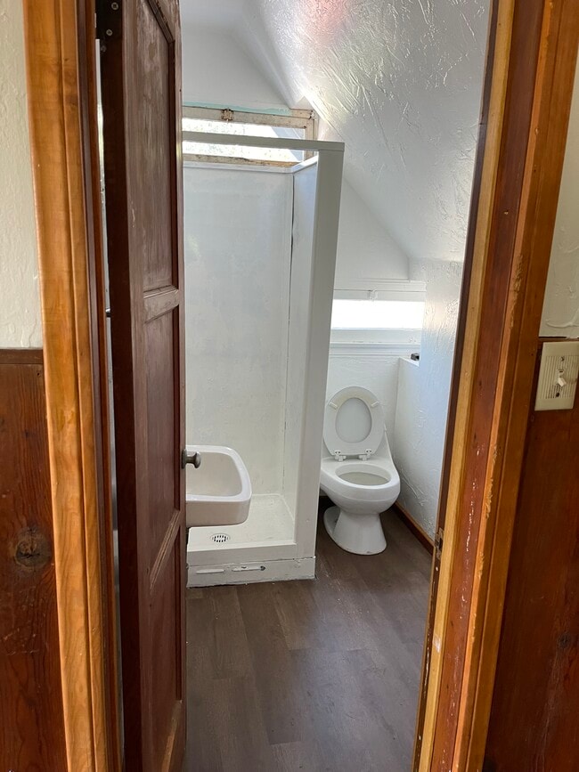 Photo - 526 Talmadge Rd Unit Cabin #3
