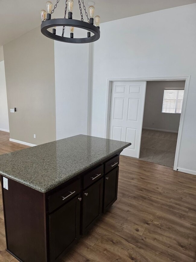 Photo - Beautiful Single Level 4 Bedroom located in Canyon Hills