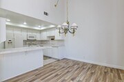 Photo - 203 Donegal Ave
