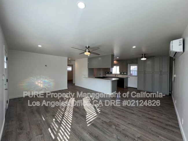 Photo - 4417 166th St