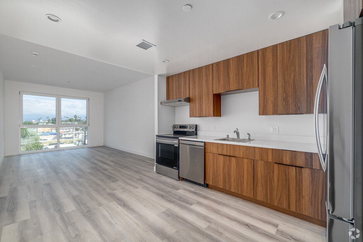 Floor Plan - 1 Bedroom 1 Bath