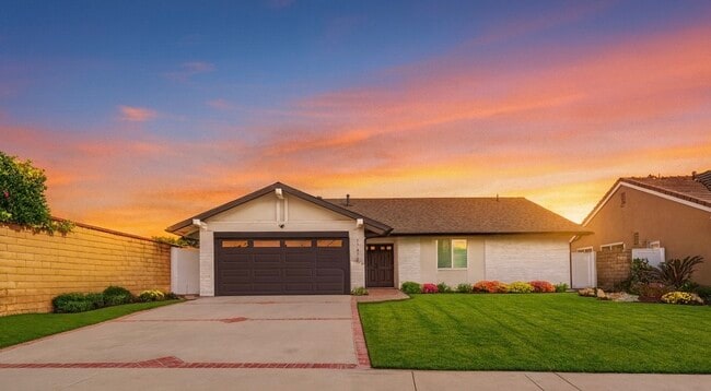 Photo - 17472 Bellport Cir