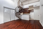 0BR, 1BA + Loft - 850 SF - Lanewood Court Apartments