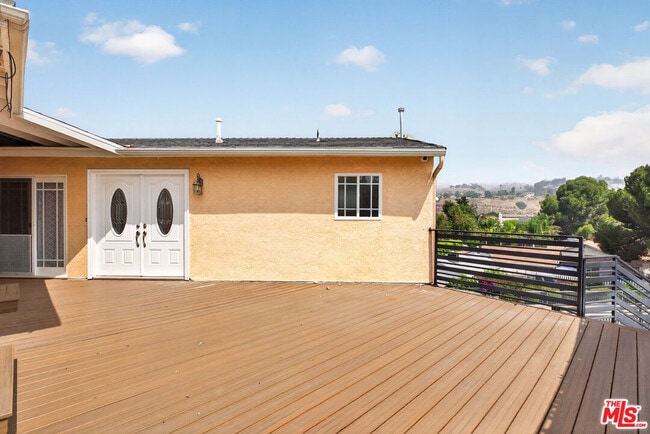 Photo - 11029 Eldora Ave
