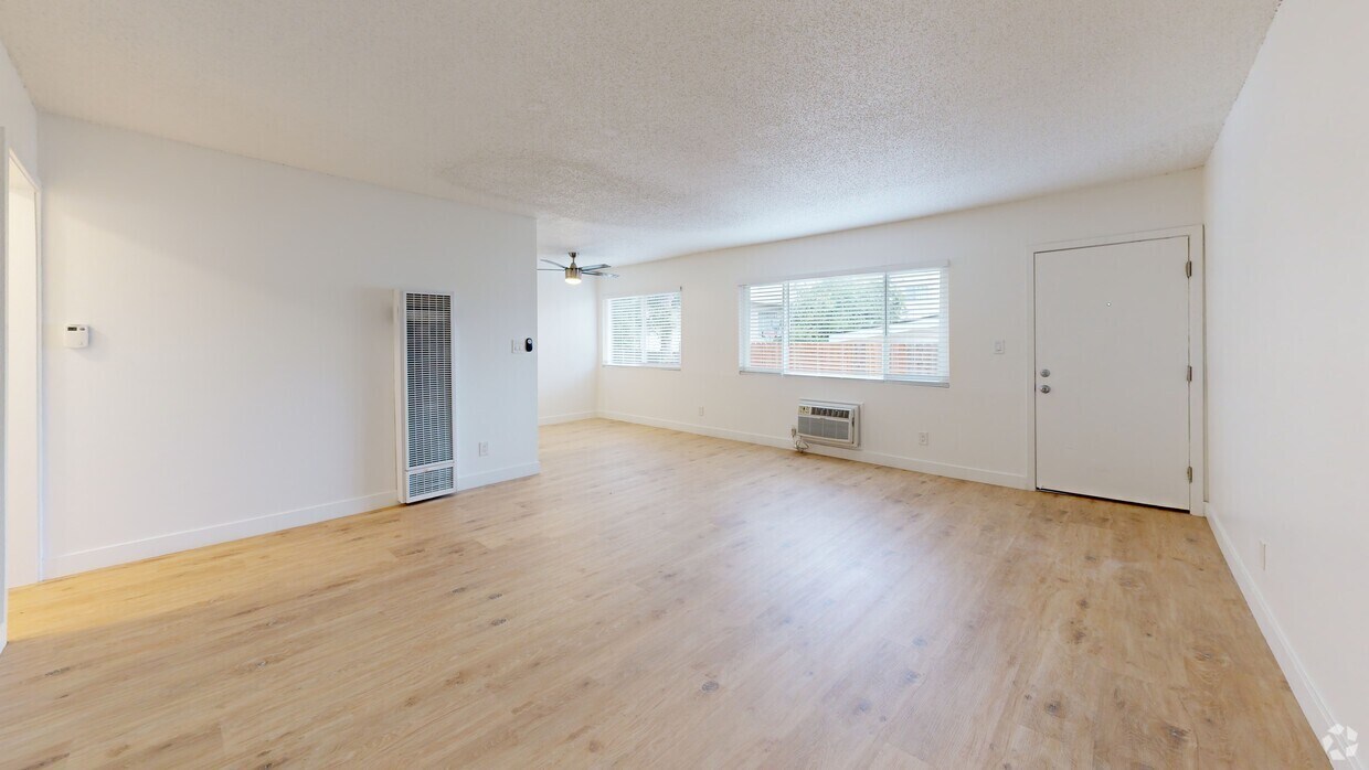 3D Tour - 5330 Corteen