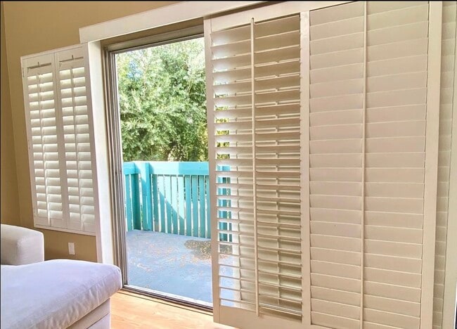 Photo - 5700 Etiwanda Ave Unit 275