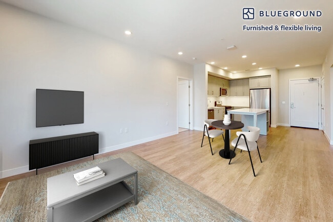 Photo - 825 S Myrtle Ave Unit FL4-ID10190A