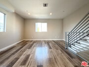 Photo - 5651 Willowcrest Ave