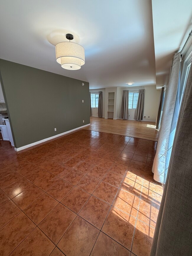 Photo - 2446 S Centinela Ave Unit 2446