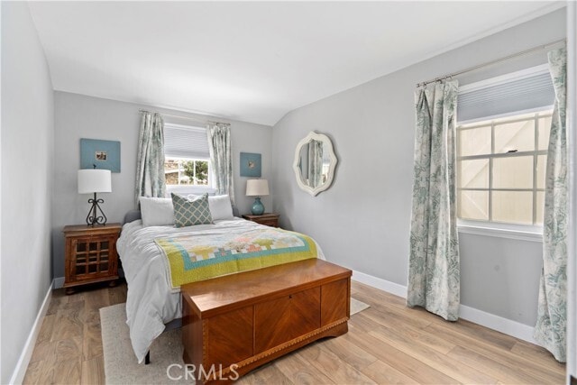 Photo - 714 Heliotrope Ave