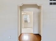 Photo - 5360 Clinton St