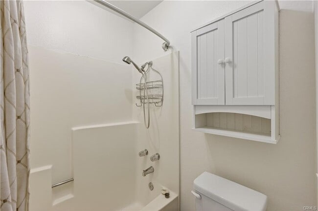 Building Photo - 45 Briarglen Unit 64