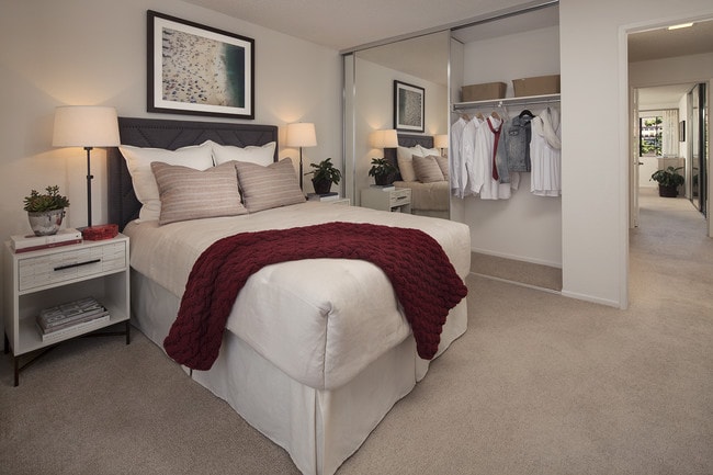 Photo - Rancho Alisal Apartment Homes