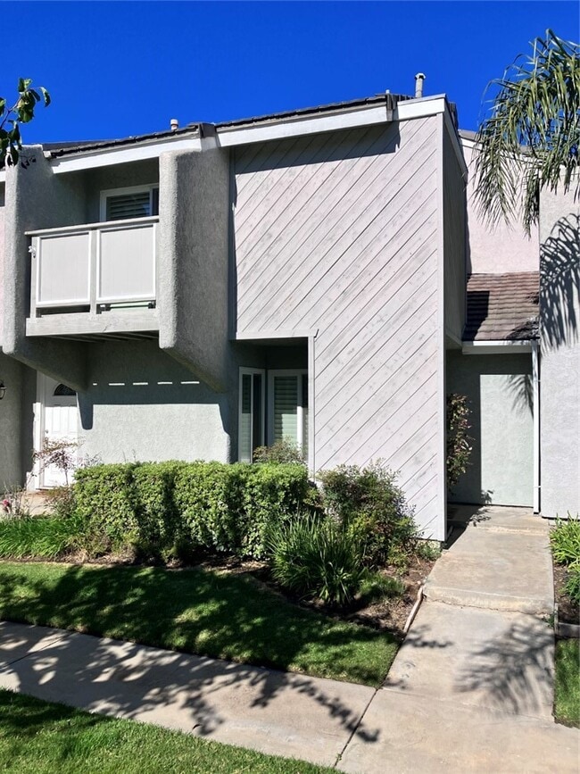 Photo - 18849 Lister Ln