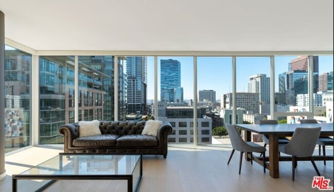 Photo - 1050 S Grand Ave Unit 1001