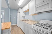 Photo - 7432 Dumosa Ave