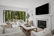 Photo - 858 Fiske St