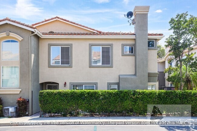 Building Photo - Gorgeous End unit in Rancho Santa Margarita! Rental