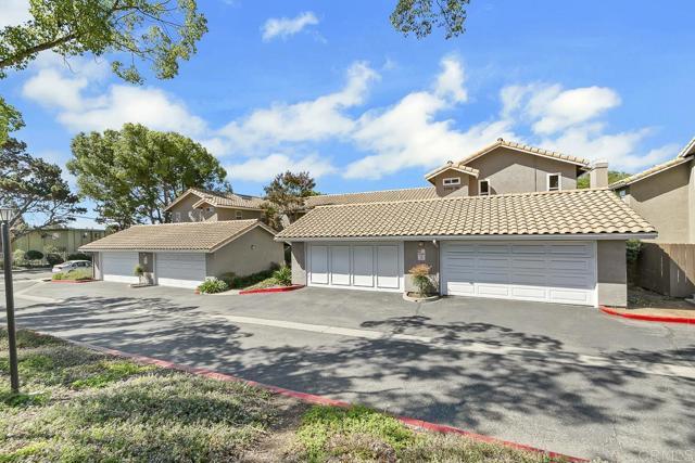 Building Photo - 1390 Palomar Pl