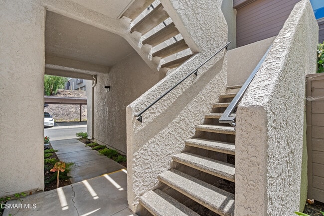 Photo - 501 Via Colinas