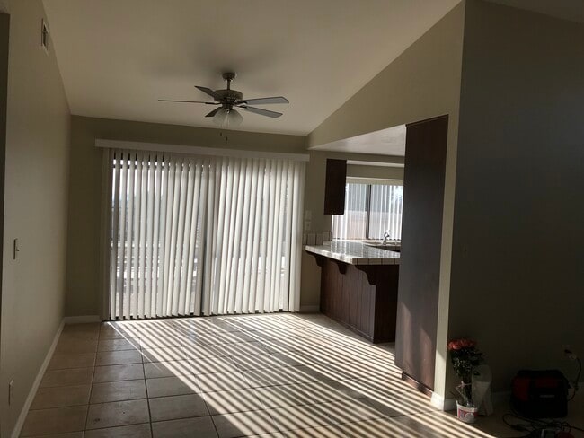 Dining room - 1964 Paseo del Rey