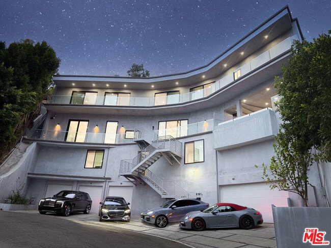 Building Photo - 6181 Temple Hill Dr
