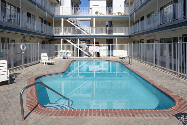Torrance Palms - Torrance Palms Apartments