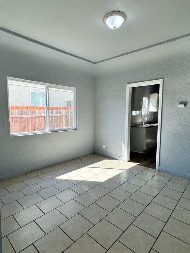 Photo - 4151 Dorsey St Unit 4153 Dorsey