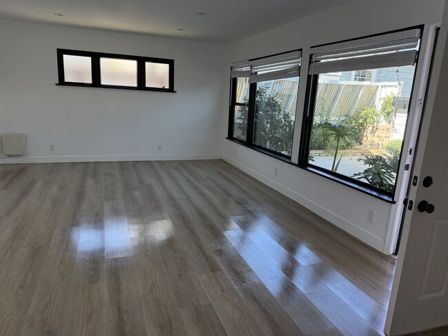 Photo - 946 15th Pl Unit 946