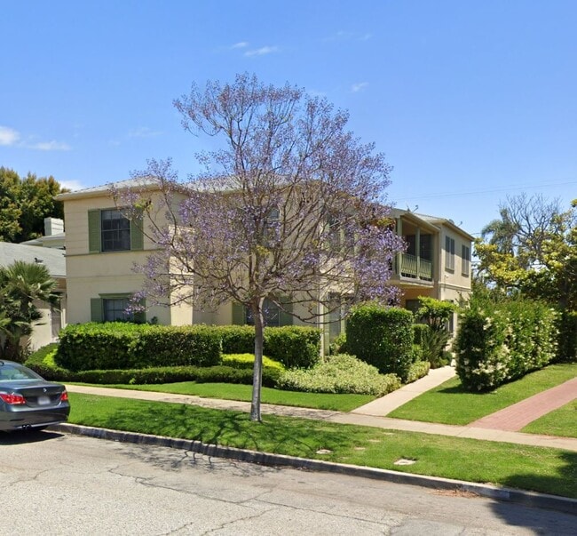 exterior view - 1284 Devon Ave