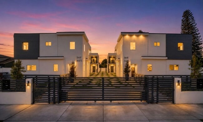 Building Photo - 5641 Riverton Ave Unit 5641  Riverton Ave