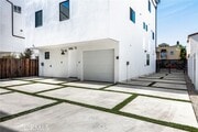 Photo - 10910 Hesby St