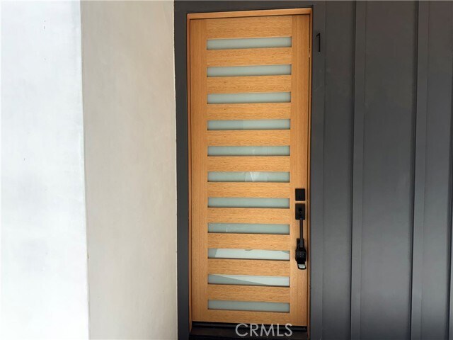 Photo - 5044 Laurel Canyon Blvd