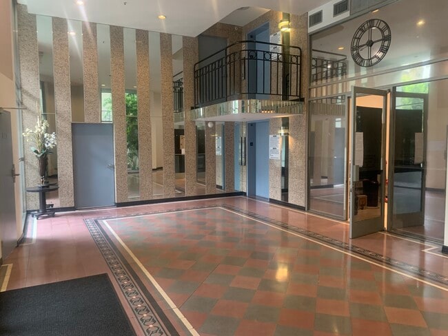 Photo - 500 S Berendo St Unit Berendo212