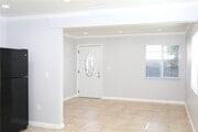 Photo - 18702 Cohasset St