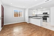 Photo - 118 W Canada Townhome