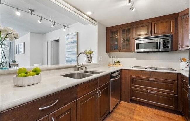 Photo - 700 E Ocean Blvd Unit 102