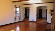 Photo - 352 Glen Ellen Dr House