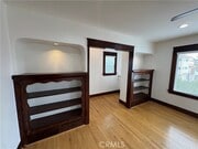 Photo - 428 W 40th St