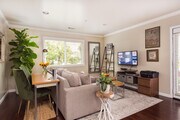 Photo - 153 S La Peer Dr Unit Charming Guesthouse