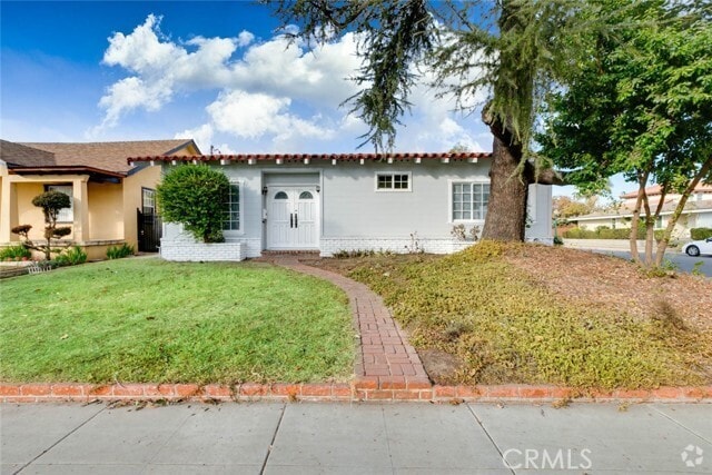 Building Photo - 1201 S Almansor St Rental