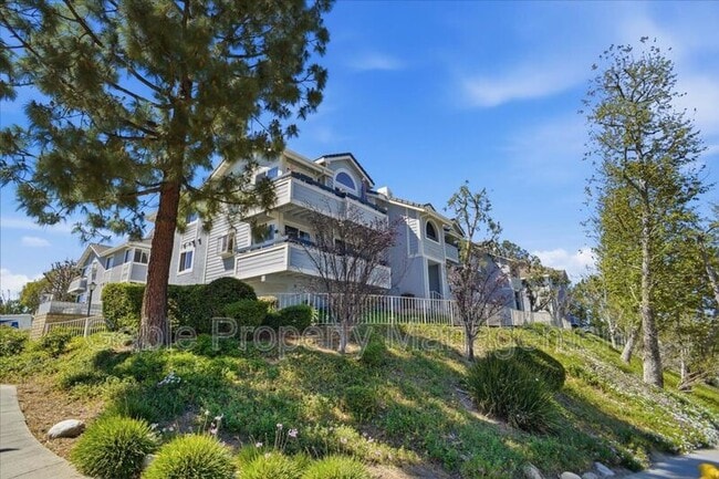 Building Photo - 20305 Rue Crevier Unit #585