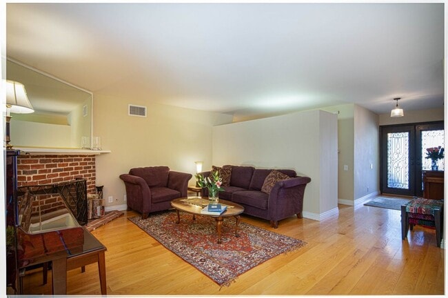 Photo - 6706 Capistrano Ave