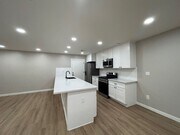 Photo - 5 Rooms (4BR + Den)