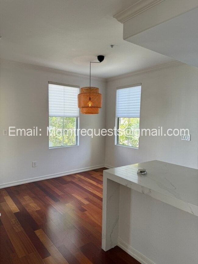 Photo - 3321 Watermarke Pl