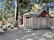 Photo - 54120 Pine Crest Ave