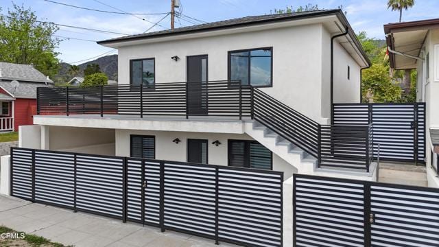 Building Photo - 112 N Kenneth Rd Unit 201