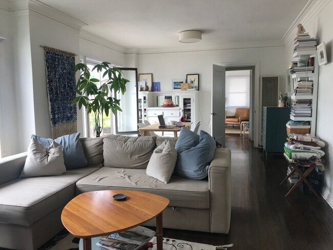 Photo - Large 2 Bed, 1 Bath Upper Level Residence with Parking & In-Unit Laundry Unit 704